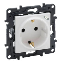 NILOE STEP Розетка комбінована 2К+З 16 A + USB Тип C 1,5 A 250 В автоматичні клеми, колір Білий
